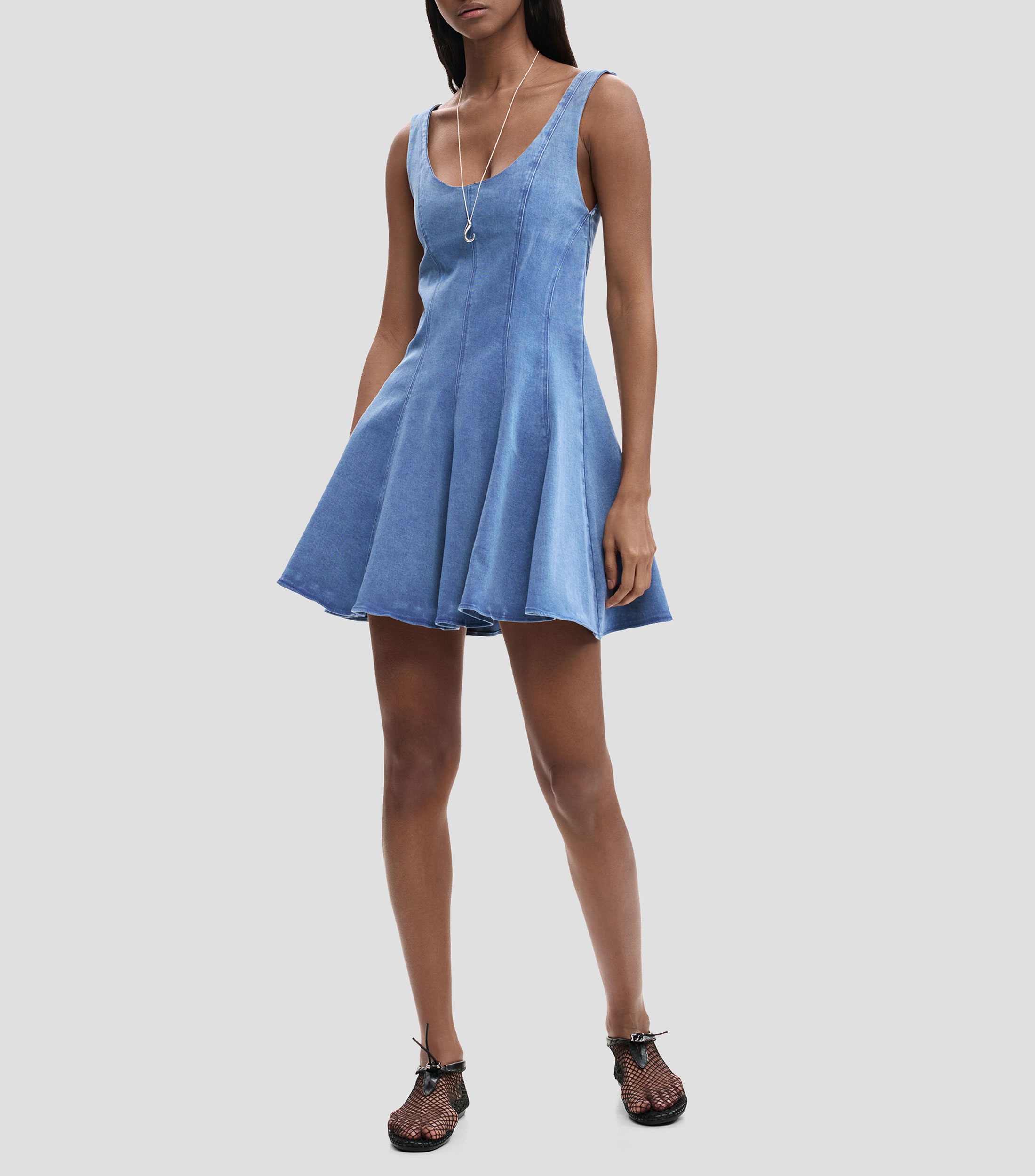 Vestido corto liso Mujer